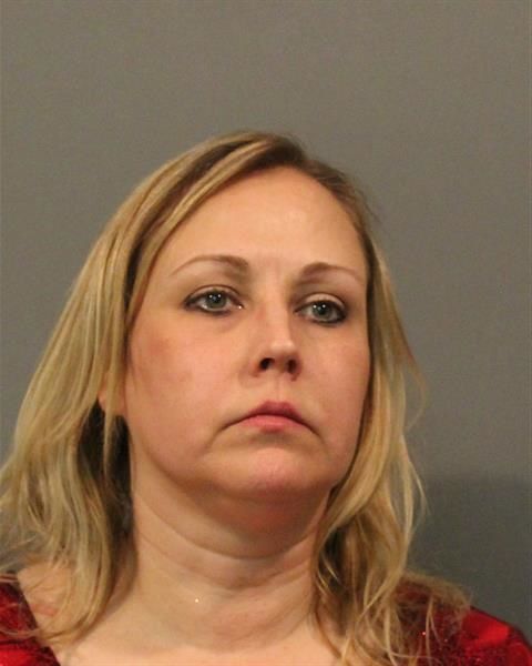 Debra Lisa Parat
